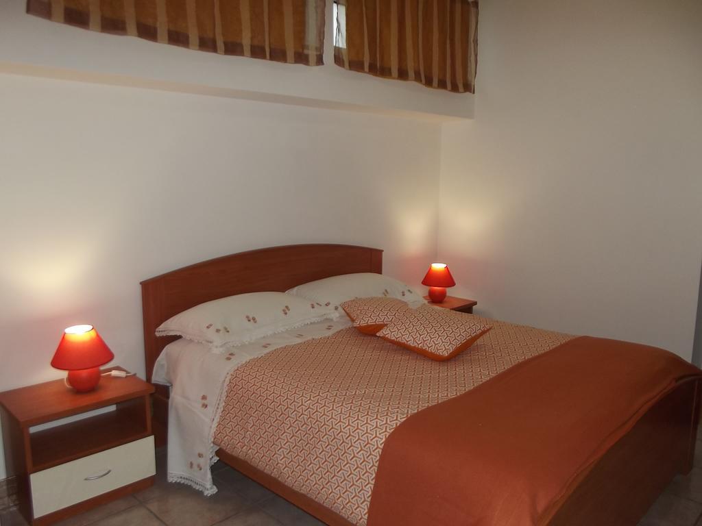 Bed and Breakfast La Specchia à Matera Extérieur photo